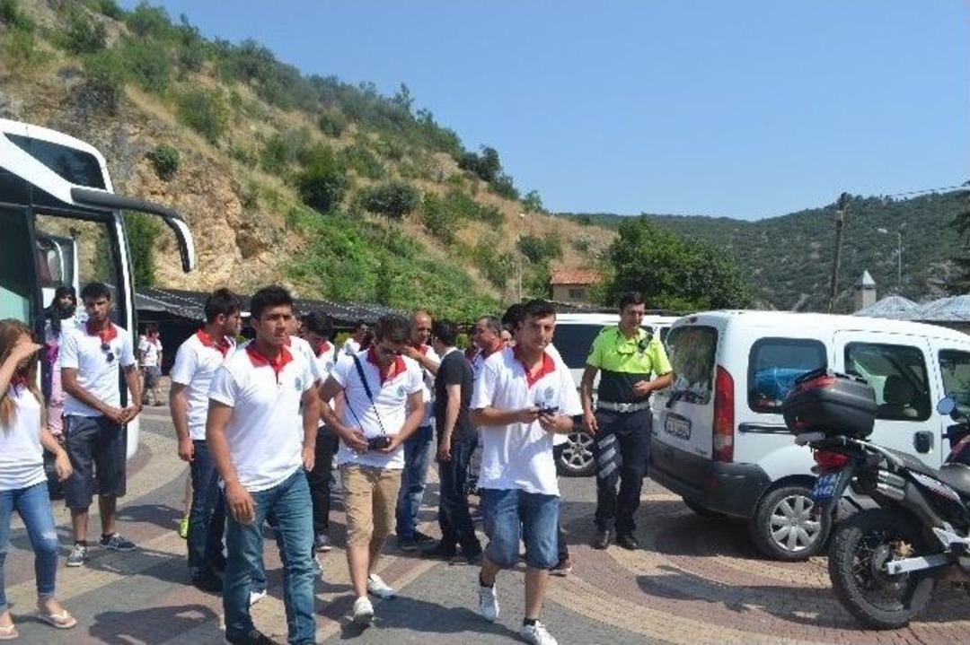 Asker Ve Şehit &Ccedil;ocuklarına Tarih Ve K&uuml;lt&uuml;r Gezileri