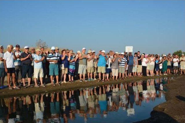 Site Sakinlerinden Müsellim Deresi'ndeki Kirliliğe Protesto