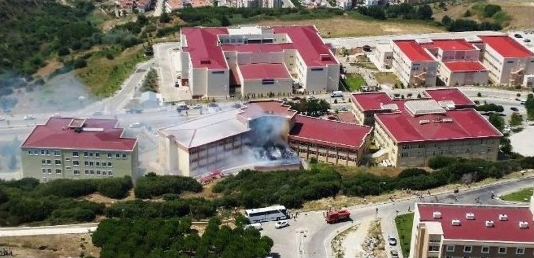 &Ccedil;om&uuml;&rsquo;de Yangın