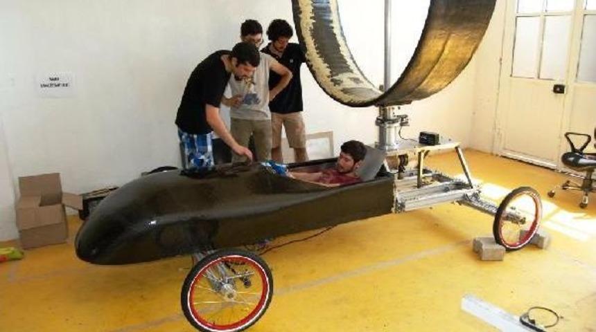 İt&uuml; &Ouml;ğrencilerinden R&uuml;zgarla &Ccedil;alışan Otomobil