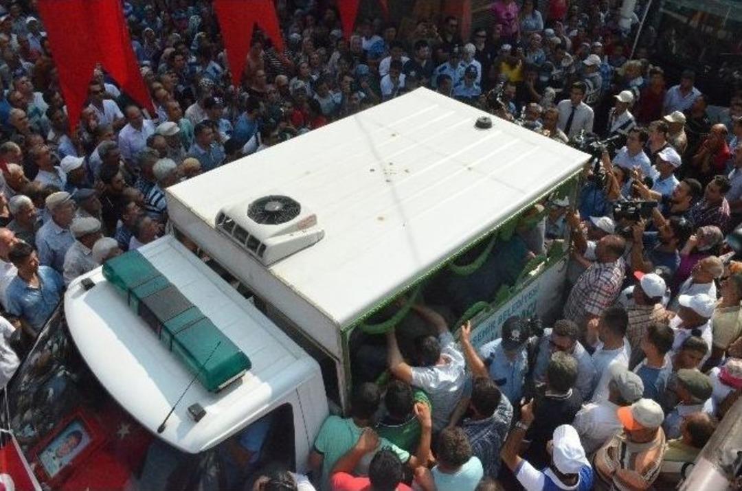 Şehit Polis Baba Ocağında