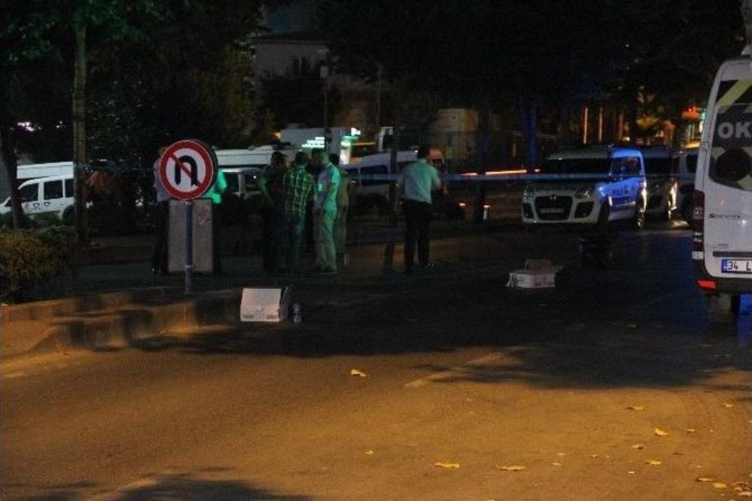 Bah&ccedil;elievler&rsquo;de Silahlı Saldırı: 1 Yaralı