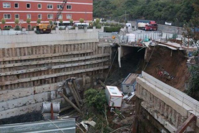 Sarıyer'de Üniversite Yurdu Inşaatında Toprak Kayması Meydana Geldi