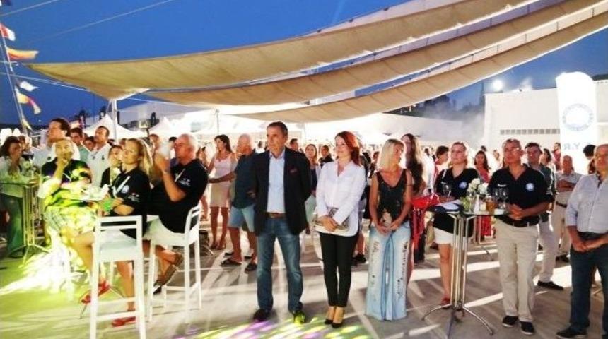 Setur&rsquo;un 50. Ege Yat Rallisi &Ouml;ncesi Yarışmacılar Kokteylde Buluştu