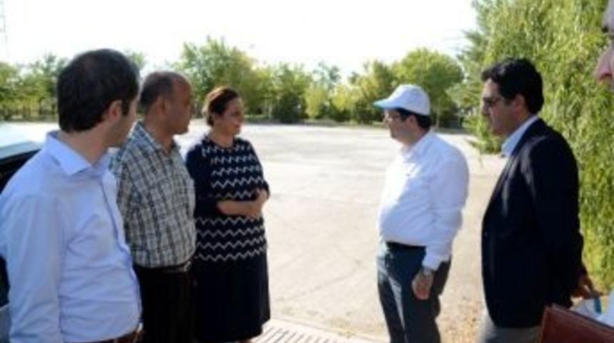 Aksaray Belediyesi Okulların 20 Yıllık Kanalizasyon Sorununu &Ccedil;&ouml;z&uuml;yor