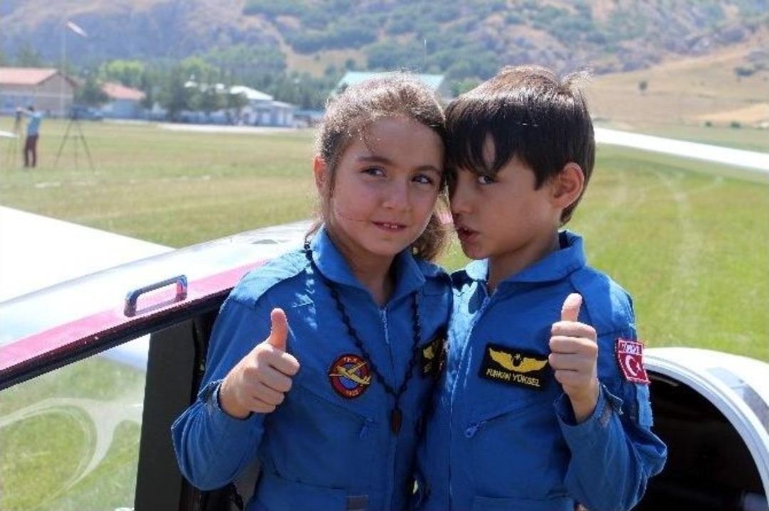 Şehit Maden İş&ccedil;isinin Kızı Bet&uuml;l: "ilk U&ccedil;uşumu Babama Armağan Ediyorum"