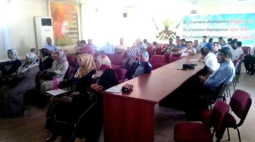 Sarıg&ouml;l&rsquo;de Din G&ouml;revlilerine Sağlık Eğitimi
