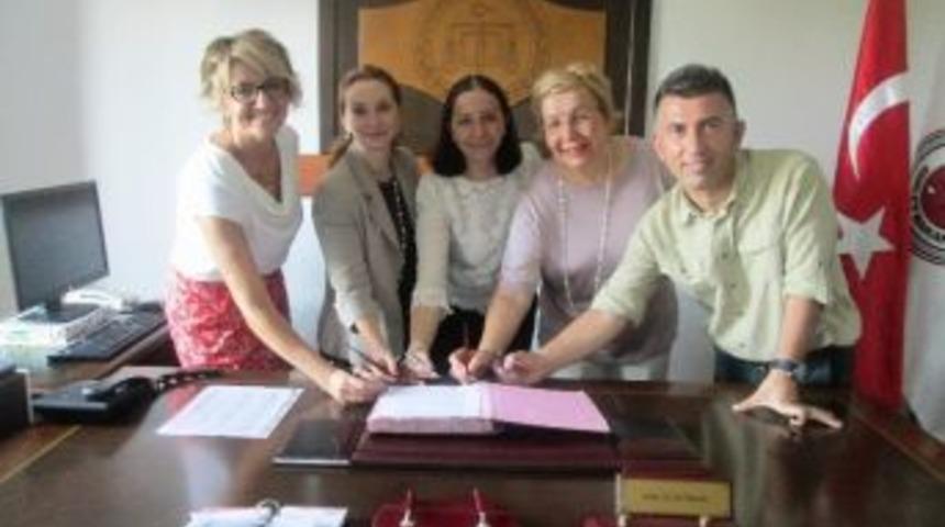 Eğitimde İşbirliği Protokol&uuml; İmzalandı