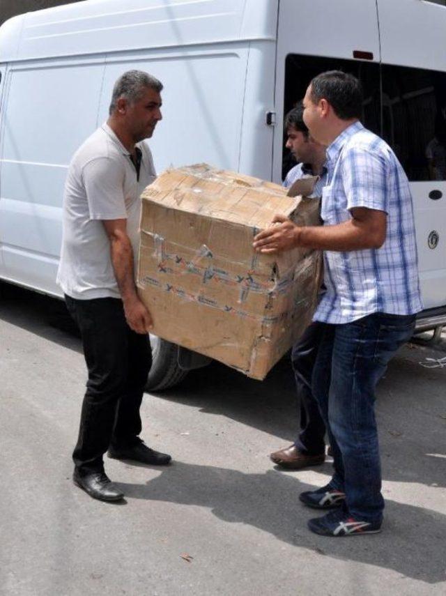 Bomba Ihbarı Yapılan Kolilerden Kozmetik Ürün Çıktı