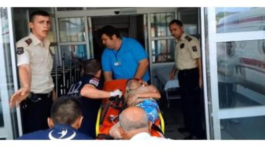 Sinop&rsquo;ta Baba Ve İki &Ccedil;ocuğu Boğulmaktan Son Anda Kurtarıldı