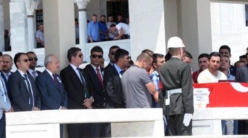 Piyade Onbaşı Hamza Yıldırım Son Yolculuğuna Uğurlandı