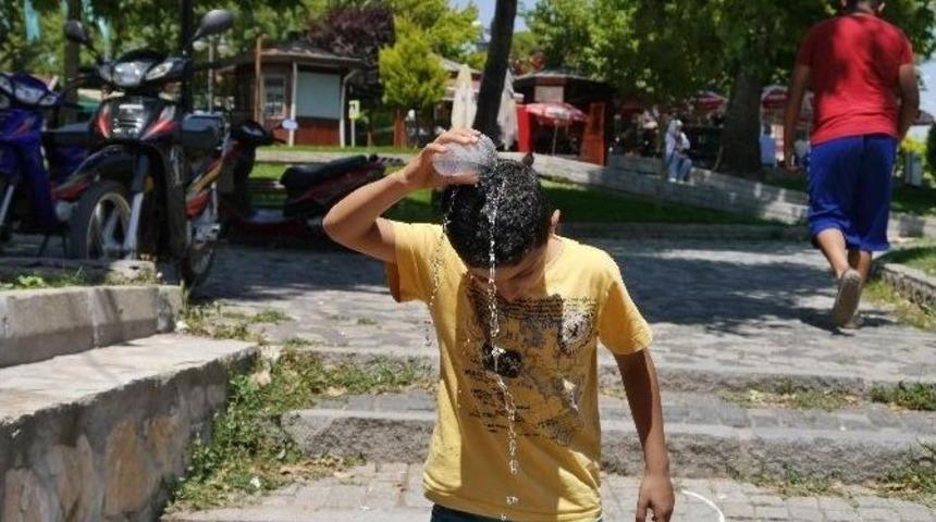 Edirne&rsquo;de Sıcaklar Bunalttı