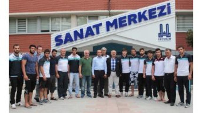 B&uuml;y&uuml;kşehir&rsquo;in G&uuml;reş&ccedil;ileri Şampiyonluk İ&ccedil;in Sivas&rsquo;a Gitti