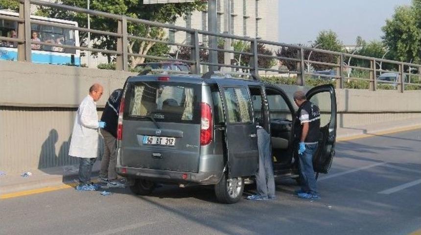 Başkent&rsquo;te İki Polis Arasında &Ccedil;atışma: 2 Yaralı
