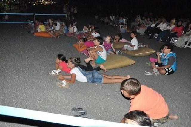 Açık Hava Sineması Başladı 1