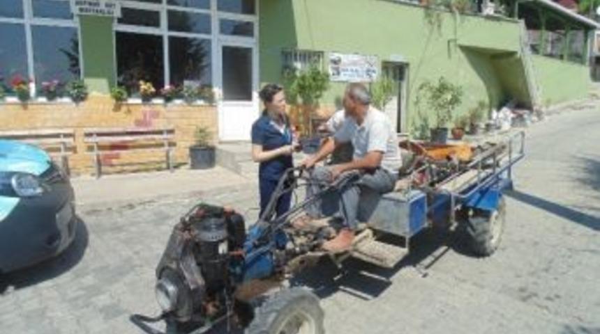 İzmit Belediyesi K&ouml;yl&uuml;leri Bilin&ccedil;lendiriyor