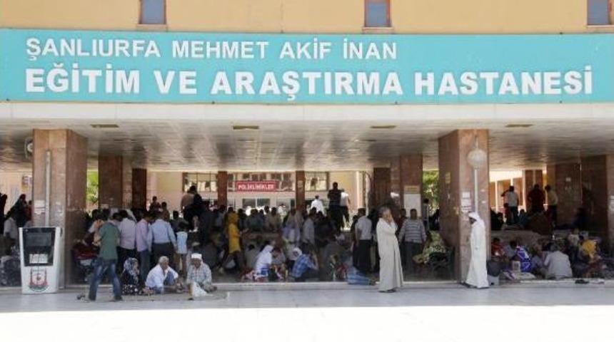 Hastalar I&ccedil;eride Yakınları Bah&ccedil;ede Konaklıyor