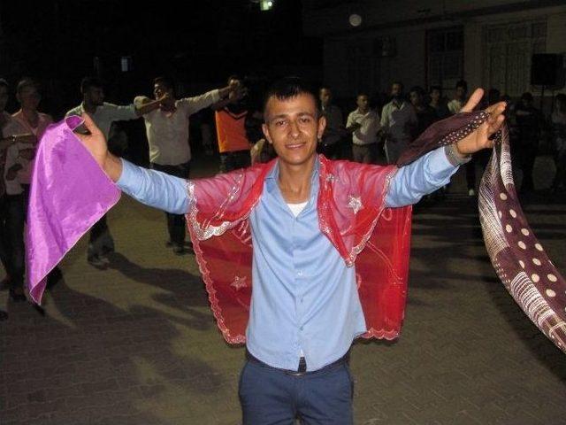 Arabanlı Asker Adaylarına Davullu Zurnalı Uğurlama 2