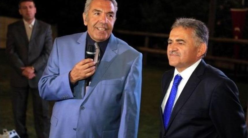 Mehmet Yerebasar İle Hasan Yıldız Mesai Arkadaşları İle Vedalaştı