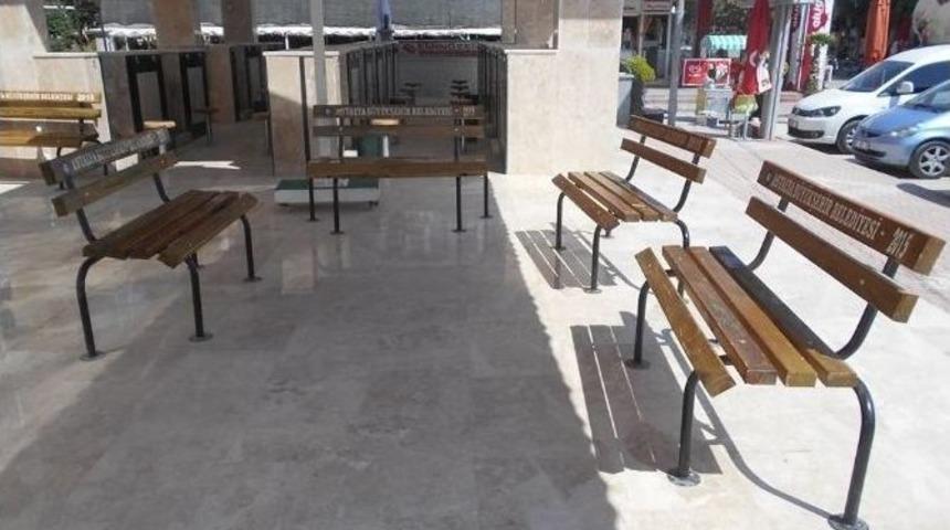 Antalya B&uuml;y&uuml;kşehir Belediyesinden Camilere Tente Ve Bank