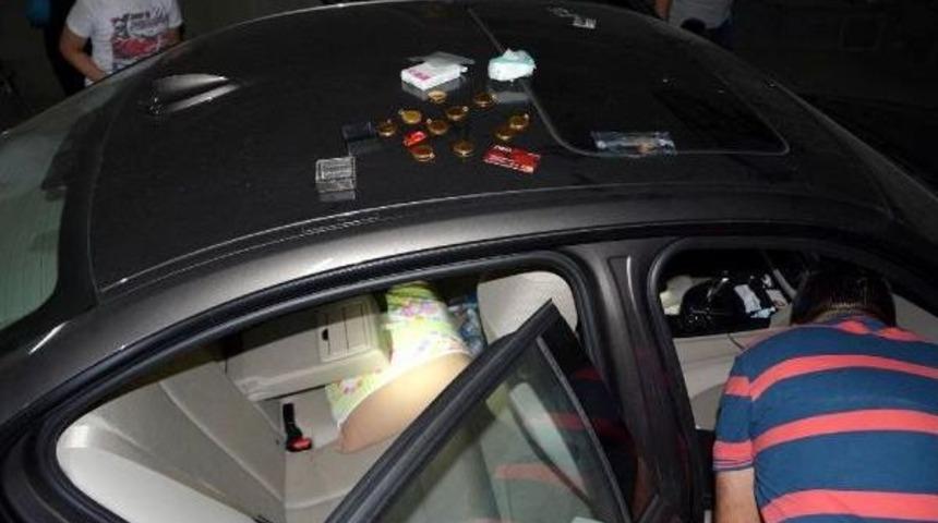 L&uuml;ks Otomobille Sahte Altın Dolandırıcılığına 1 G&ouml;zaltı