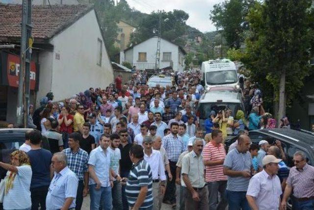 Kazada Ölen 11 Yaşındaki Emirhan, Organlarıyla 3 Kişiye Hayat Verecek