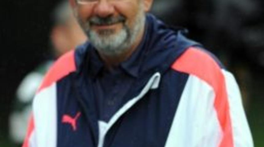 Recep B&ouml;l&uuml;kbaşı: "futbolcuların Kafalarını Karıştırmasınlar"