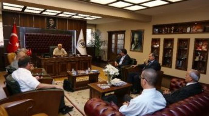 Yenimahalle Belediye Başkanı Yaşar, Ankara Enstit&uuml;s&uuml; Vakfı&rsquo;nı Ağırladı