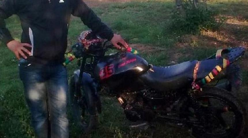 Arkadaşı 7 Kurşunla &Ouml;ld&uuml;rd&uuml;