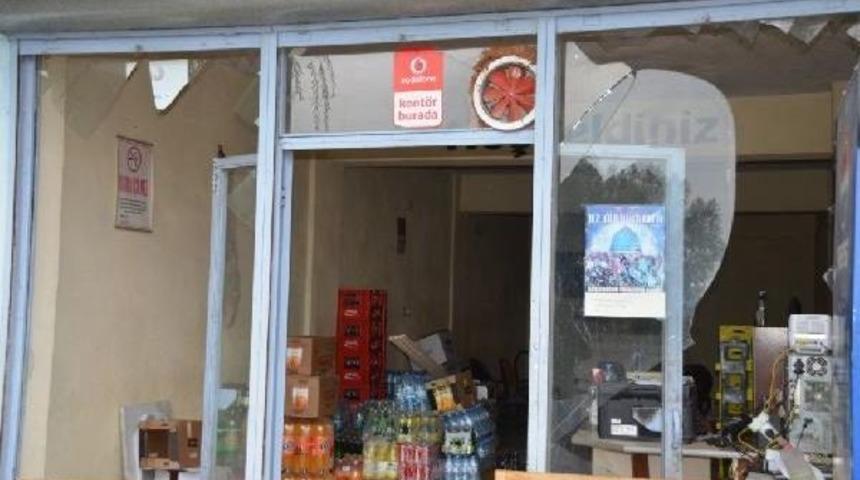 Pkk, 2 Ton Bomba Y&uuml;kl&uuml; Trakt&ouml;rle Karakola Saldırdı: 2 Şehit, 31 Yaralı (4)