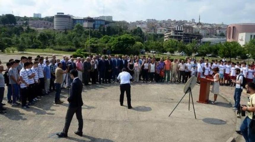 Trabzonspor Asbaşkanı: Onur&rsquo;U S&uuml;resiz Kadro Dışı Bırakmazsak Disiplini Sağlayamayız