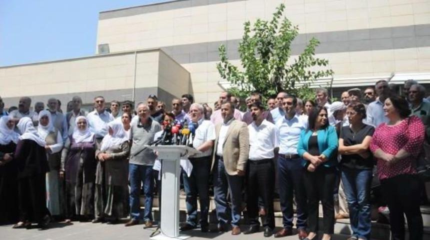 Stk'lar Adına A&ccedil;ıklama Yapan Bedirhanoğlu: &Ccedil;atışmaları Durdurun