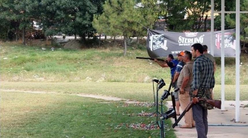Avcılık Merakı Olan Sporcular Trap Turnuvasında Buluştu