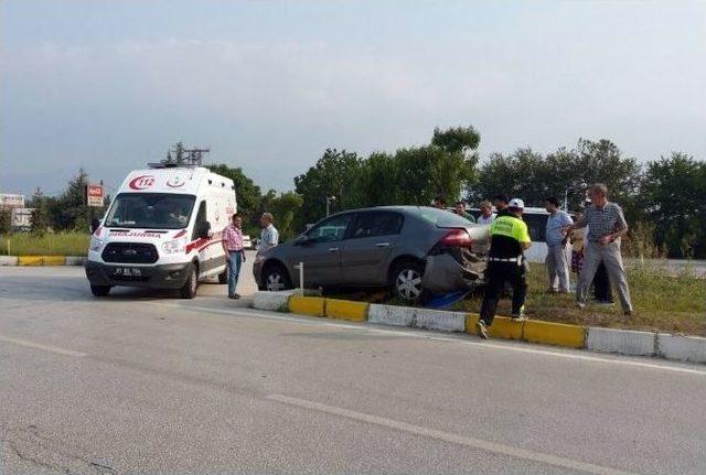 Düzce’de Trafik Kazası: 4 Yaralı