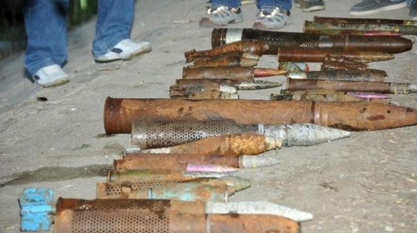 Kızılırmak Nehri&rsquo;nden 130 Adet &Ccedil;eşitli Tipte Eğitim Bombası &Ccedil;ıktı