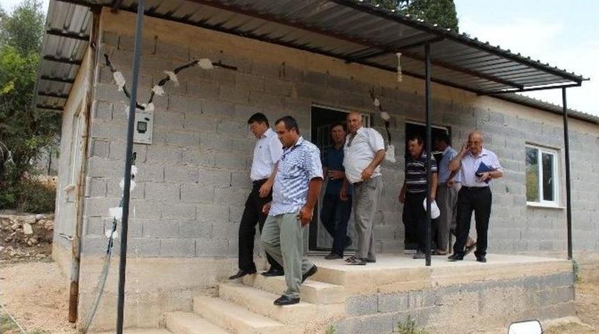 Silifke Belediyesi Mahallelerdeki Sorunları Yerinde İnceliyor