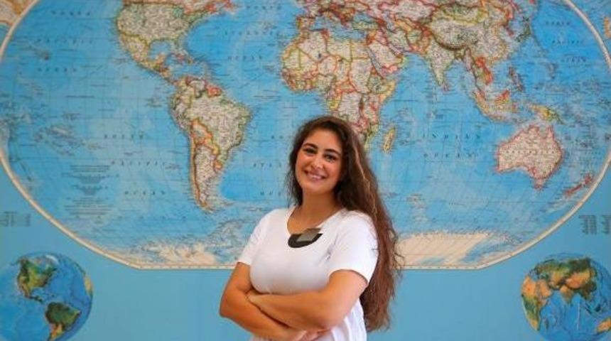 Lufthansa'nın Bavul Tasarımı İzmirli İdil'den