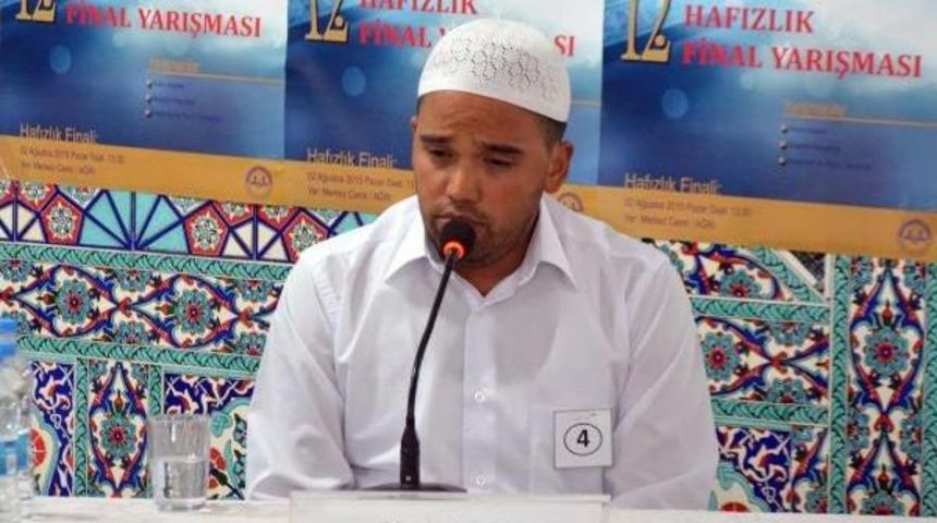 Kadir Yılmazt&uuml;rk, T&uuml;rkiye En Iyi Hafızı Se&ccedil;ildi