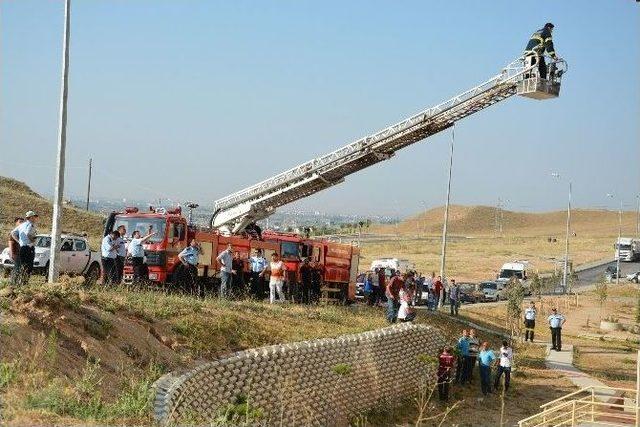 Aksaray’da Sekiz Katlı Binada Yangın Paniği