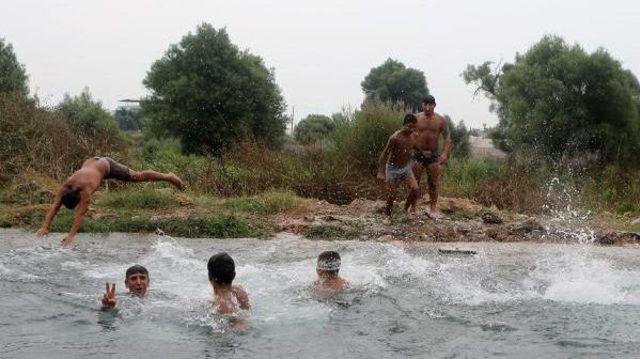 Antalya da  en Sıcak G&uuml;n  (2) 3