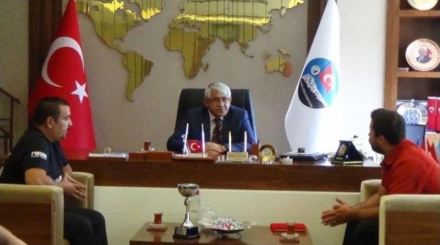 Kars Eksi 36 Off-roadcuları İsmet D&ouml;nmez Kupası&rsquo;ndan &Ouml;d&uuml;lle D&ouml;nd&uuml;