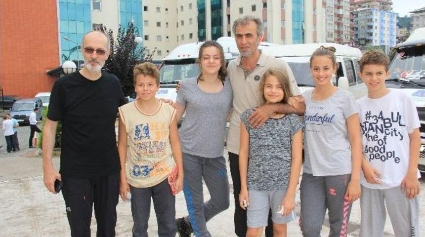 Ailece Ka&ccedil;kar Dağı&rsquo;na Tırmanacaklar