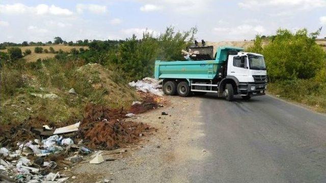 Süleymanpaşa Belediyesi Boş Arazilere Kaçak Çöp Dökümlerine Savaş Açtı