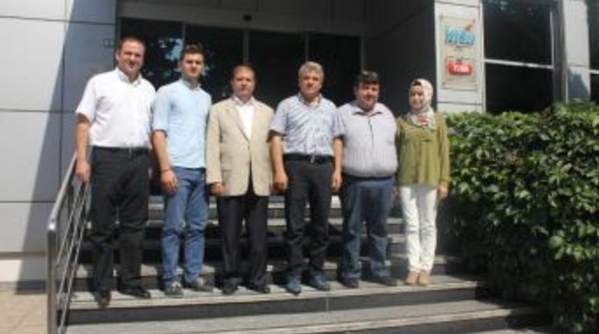 Başarılı &Ouml;ğrenciler Yurt Dışına G&ouml;nderiliyor