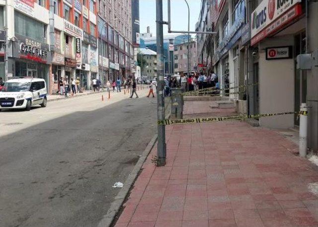 Erzurum da Ş&uuml;pheli &Ccedil;anta F&uuml;nyeyle Patlatıldı 1