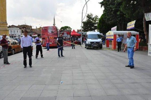 Sahipsiz Bavul Üniversite Öğrencisinin Çıktı