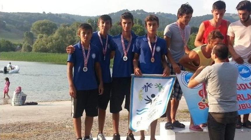 B&uuml;y&uuml;kşehir Ekibinin Kano Durgunsu T&uuml;rkiye Kupası Başarısı