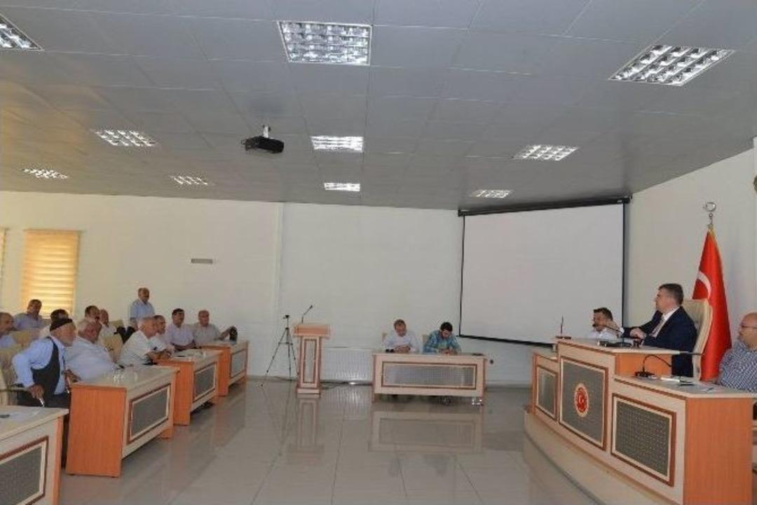 K&ouml;y Ve Mahalle Muhtarları İle İstişare Ve Birlik Toplantısı