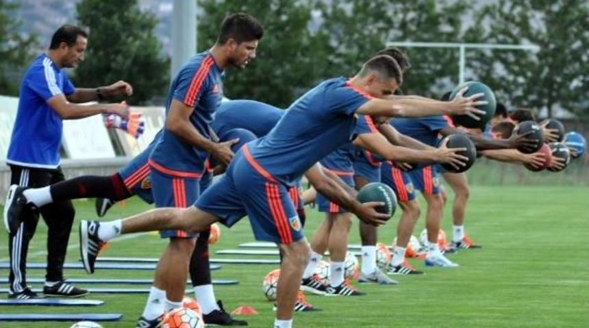 Sıcak Nedeniyle Kayserispor'dan 'lig 1 Haftalık Ge&ccedil; Başlasın' &Ouml;nerisi