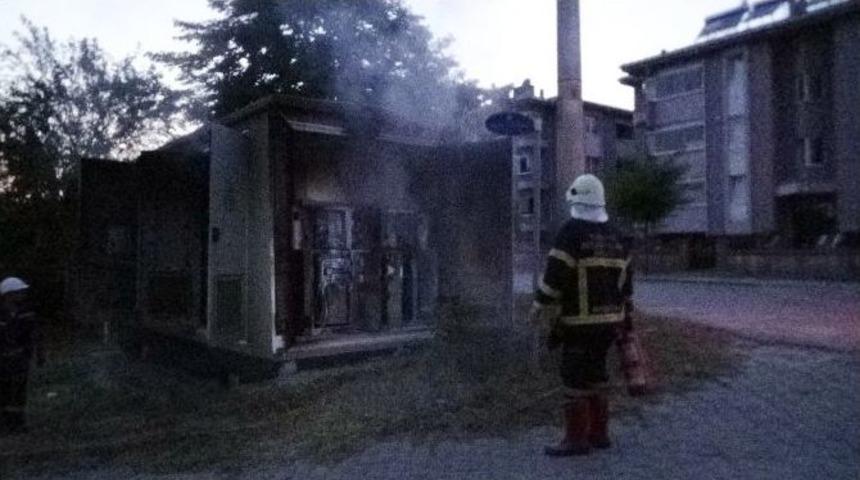 Zonguldak&rsquo;ta Art Arda Patlayan Trafo Paniğe Neden Oldu